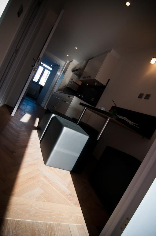 Apartment De Maasnacht Maaseik Exterior foto
